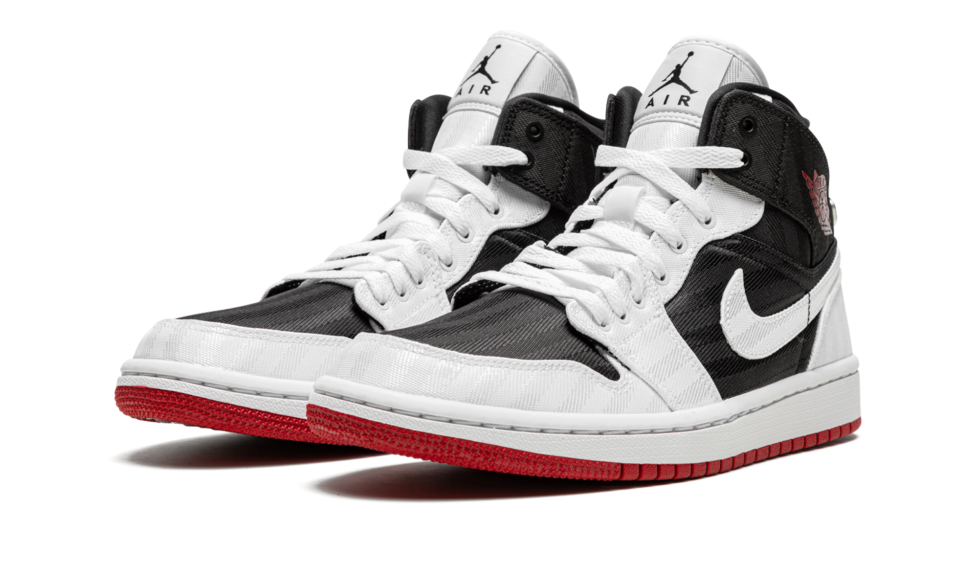 AIR JORDAN 1 MID SE UTL WMNS "White / Black / Gym Red" DD9338 016