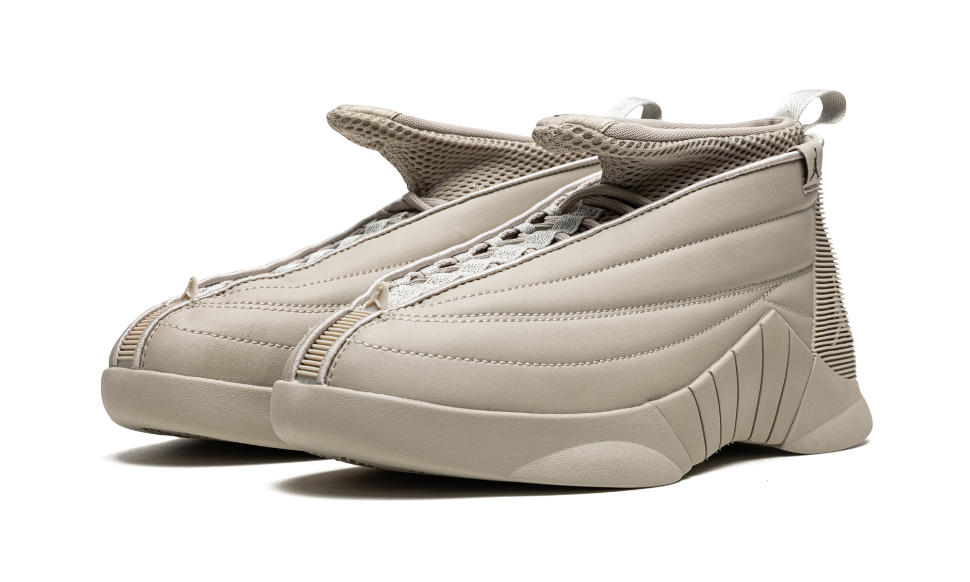 AIR JORDAN 15 RETRO WMNS "Billie Eilish" DN2863 200