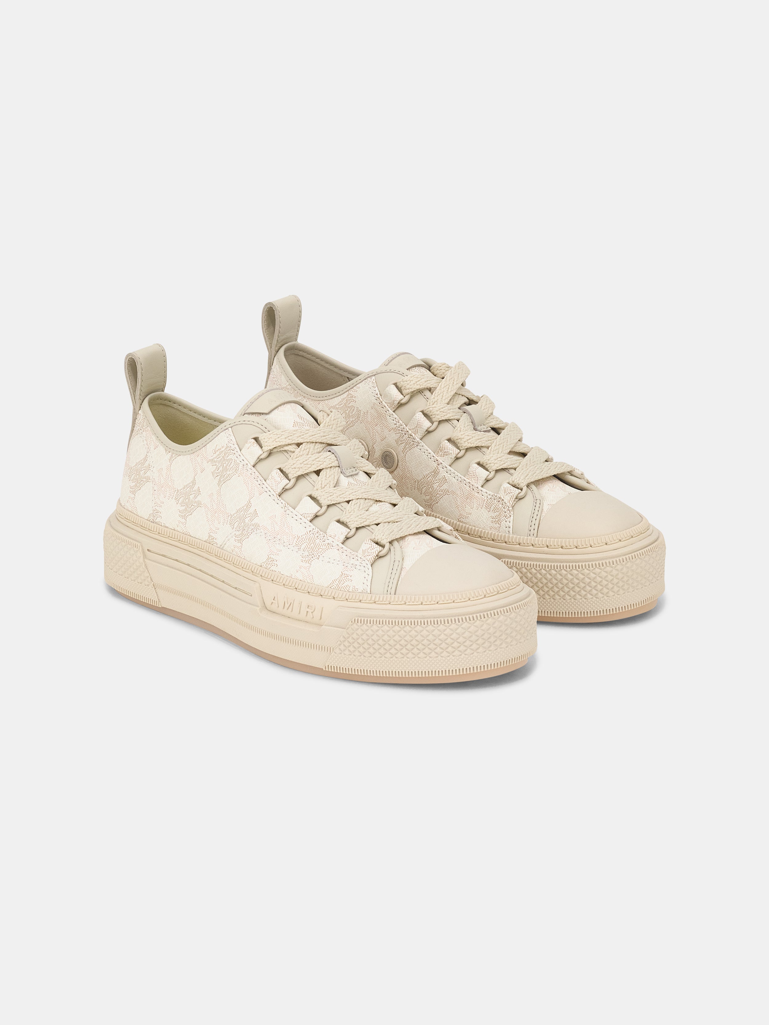 WOMEN - WOMEN'S MA QUAD CANVAS COURT LOW - Alabaster