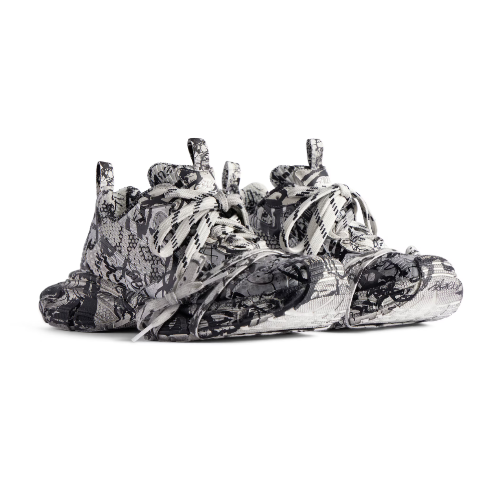 3XL Extreme Graffiti Sneaker