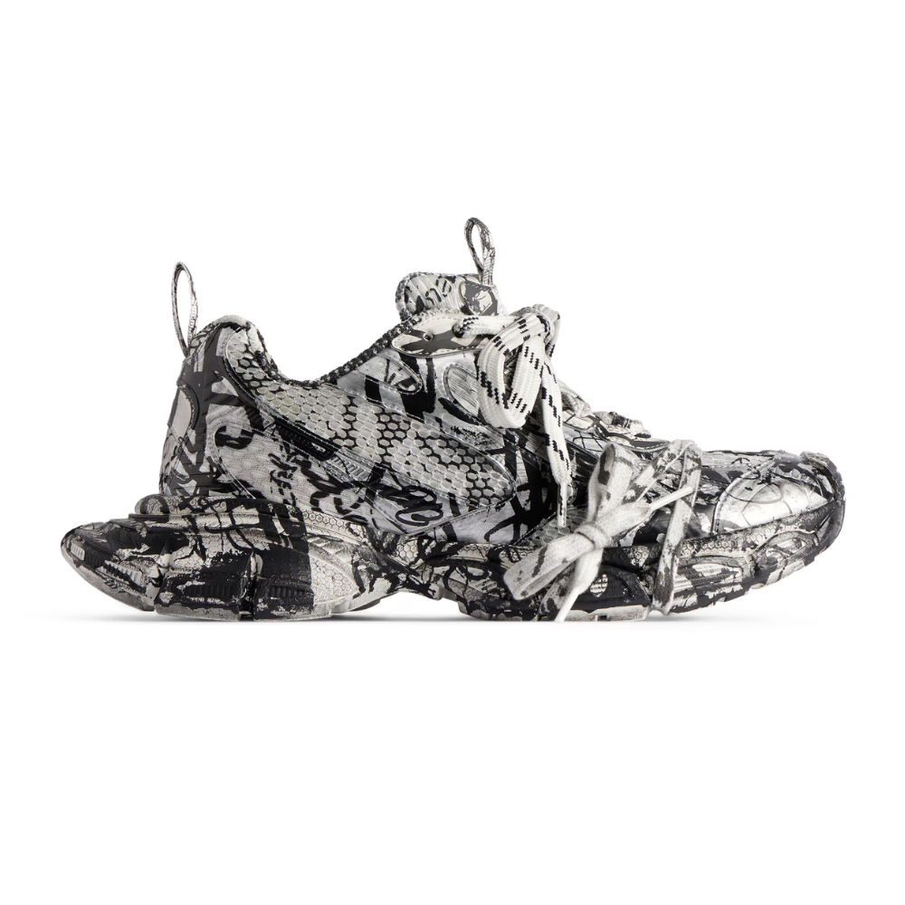 3XL Extreme Graffiti Sneaker