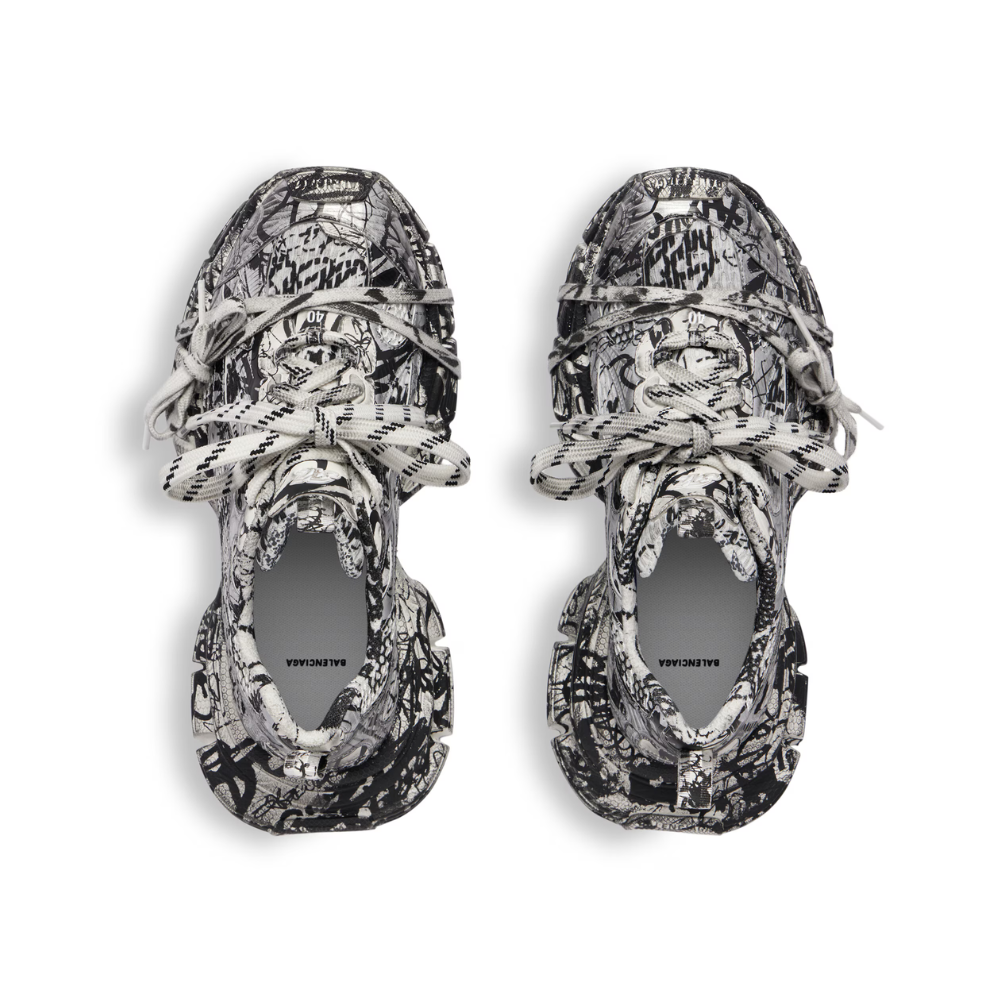 3XL Extreme Graffiti Sneaker