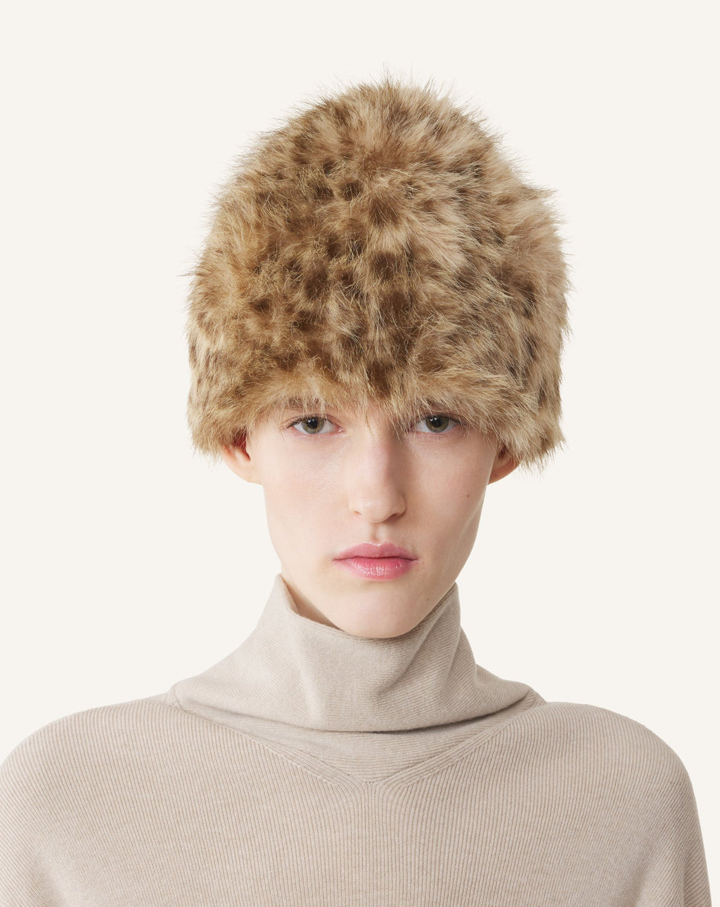 FAUX FUR HAT