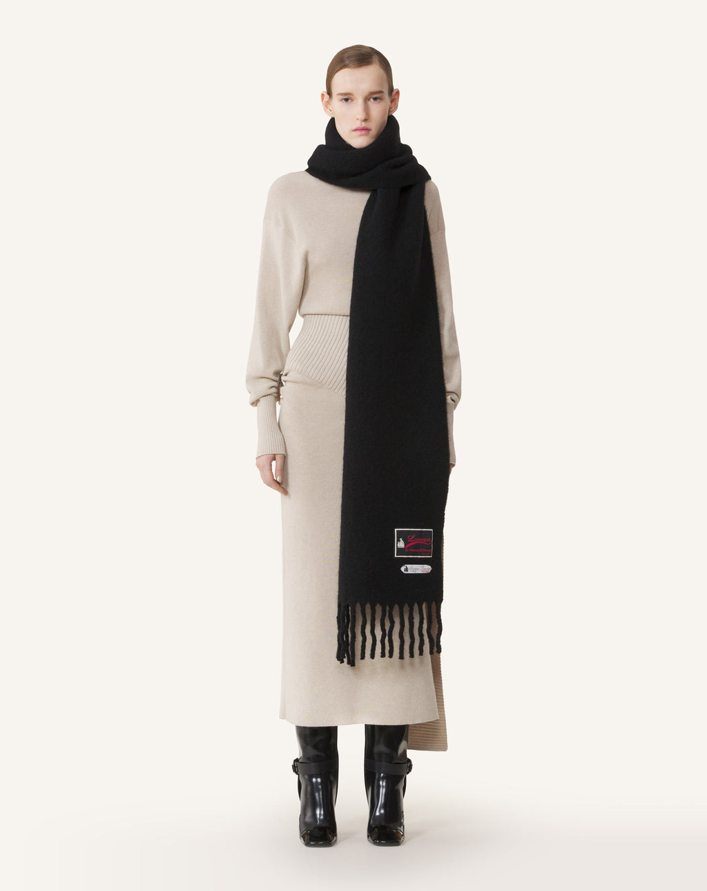 FRINGED WOOL SCARF WITH 22 FAUBOURG LABEL