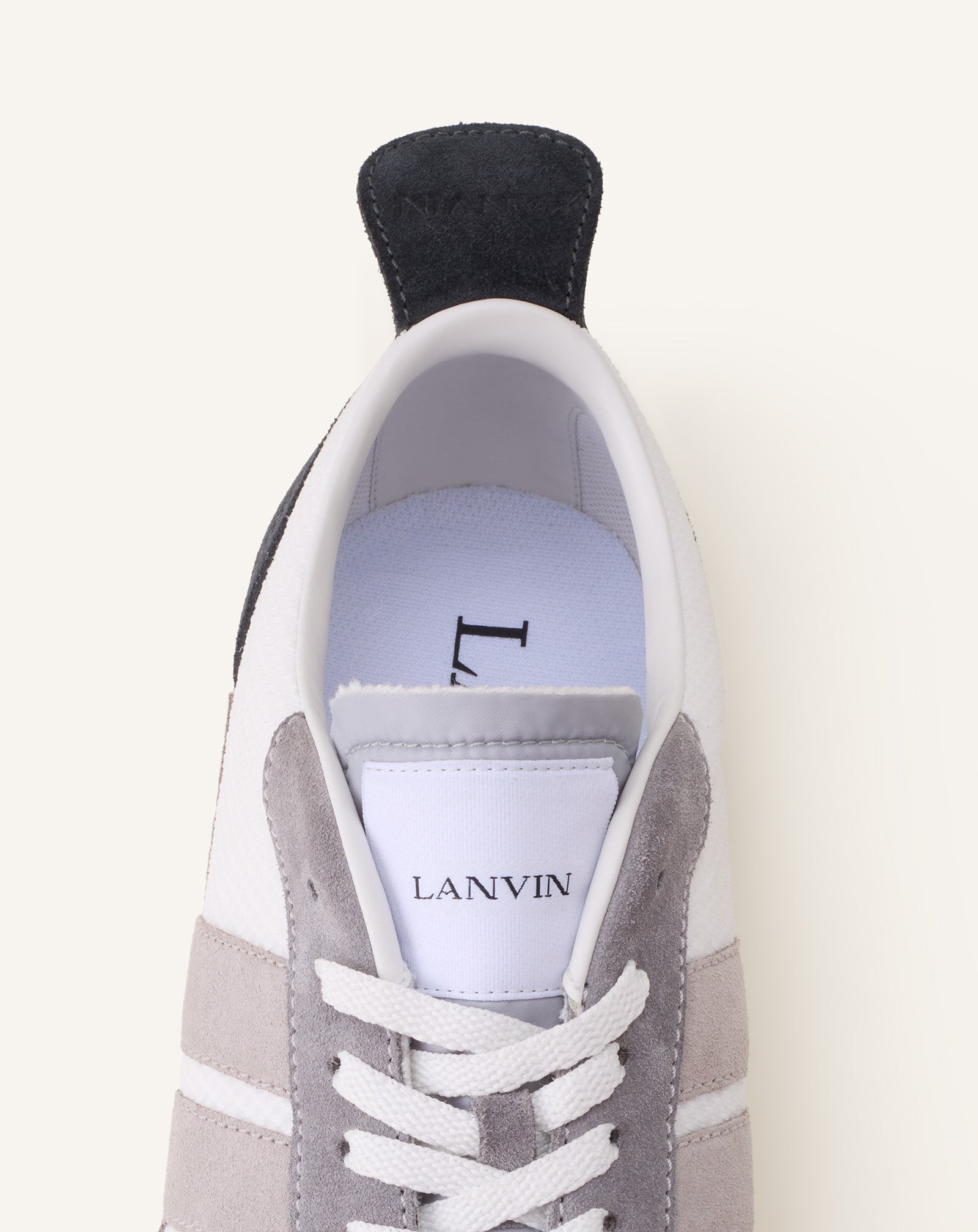 BUMPR SNEAKERS IN MESH AND BRUSHED SUEDE