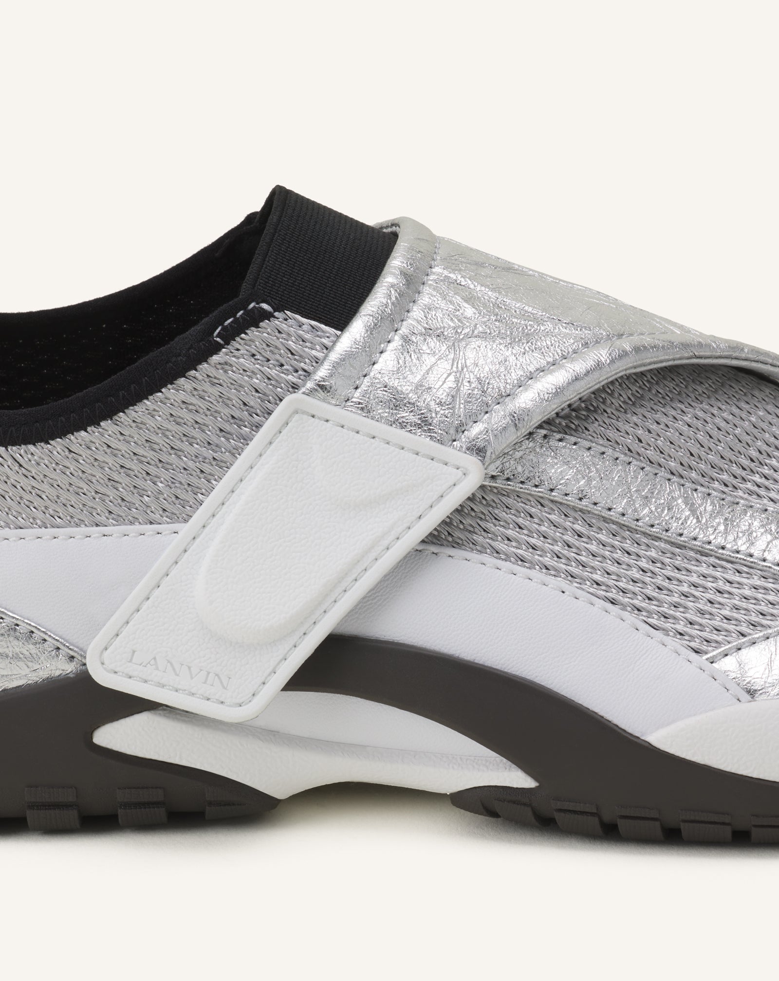 LNV1 SNEAKERS IN CRINKLED METALLIC LEATHER