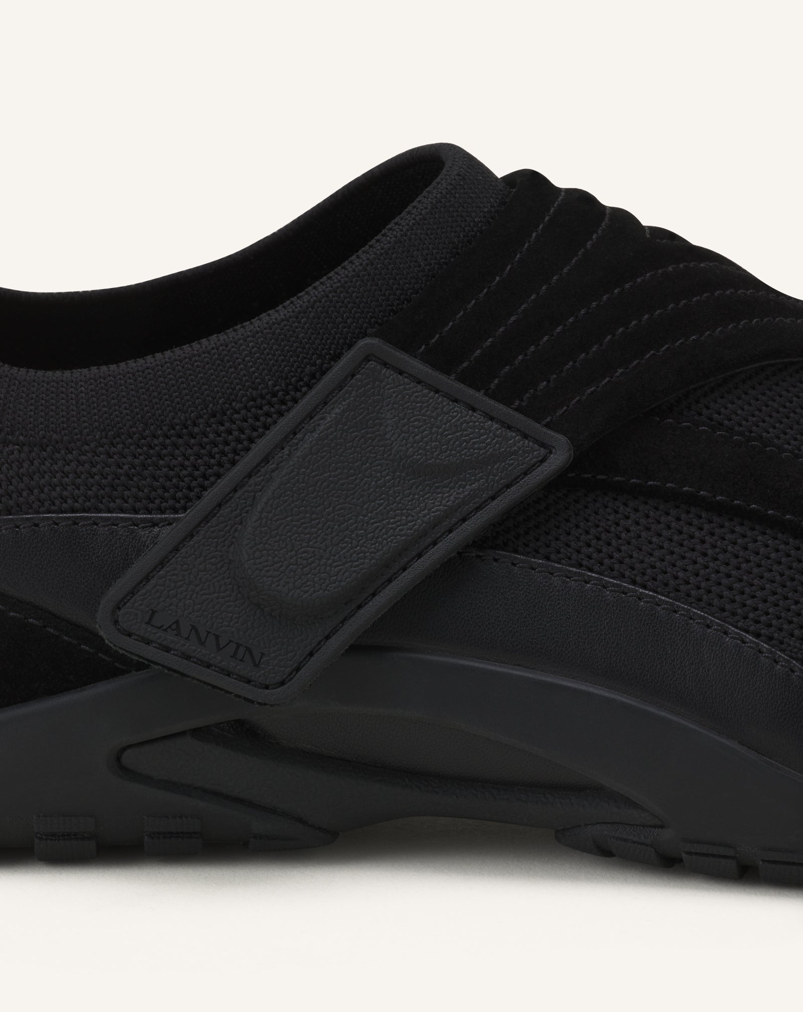 LNV1 SNEAKERS IN KNIT AND SUEDE