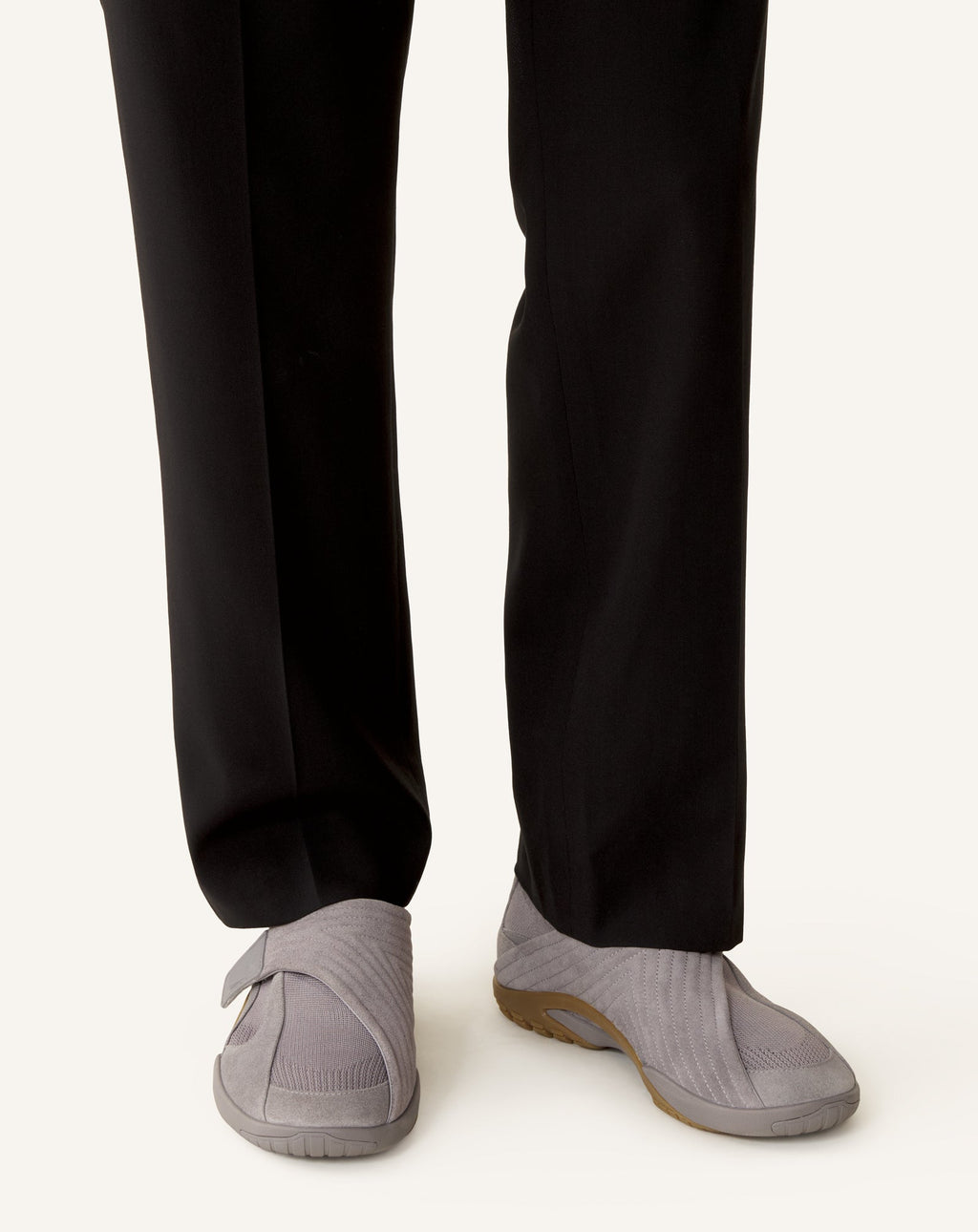 LNV1 SNEAKERS IN KNIT AND SUEDE