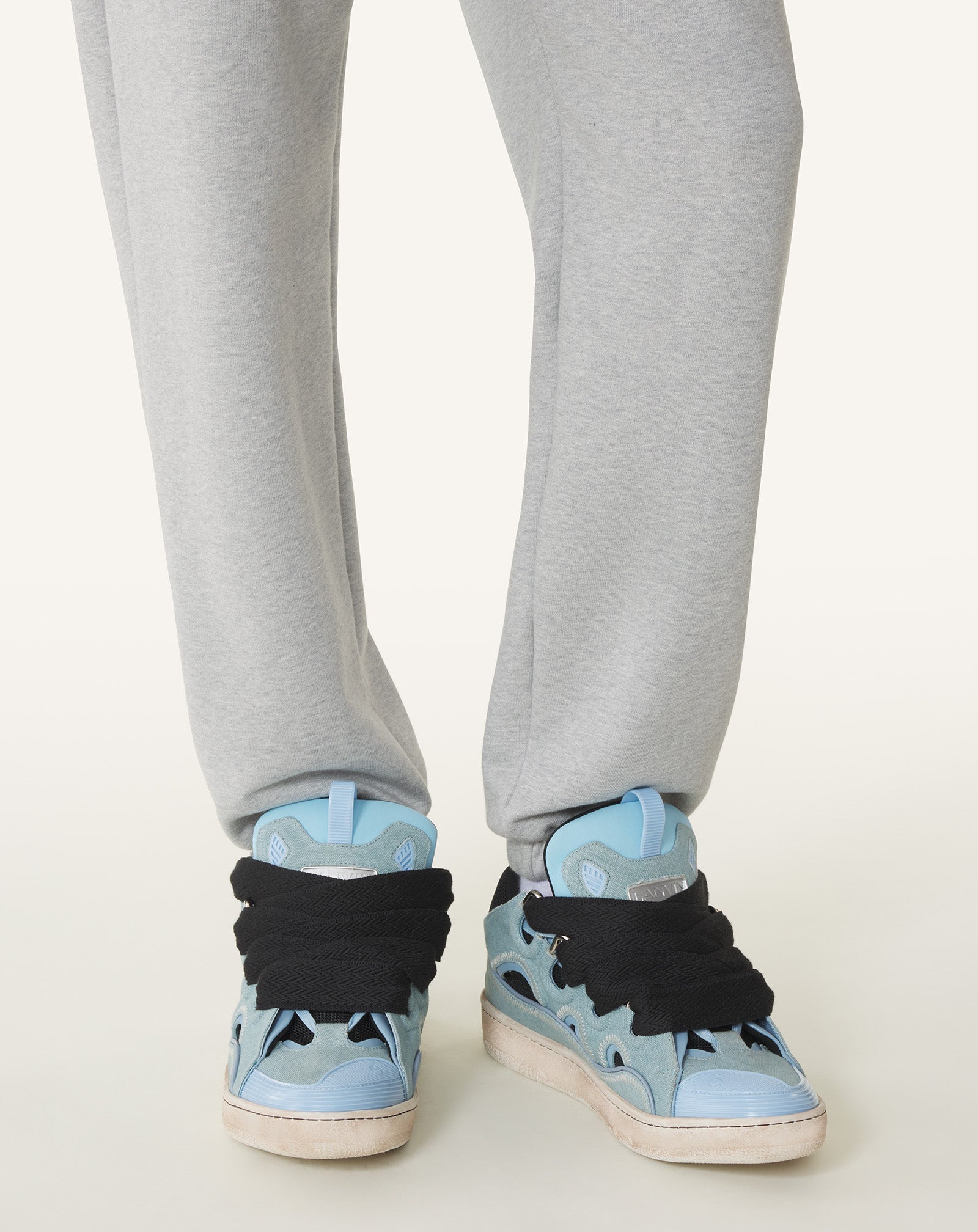 CURB SNEAKERS IN CANVAS