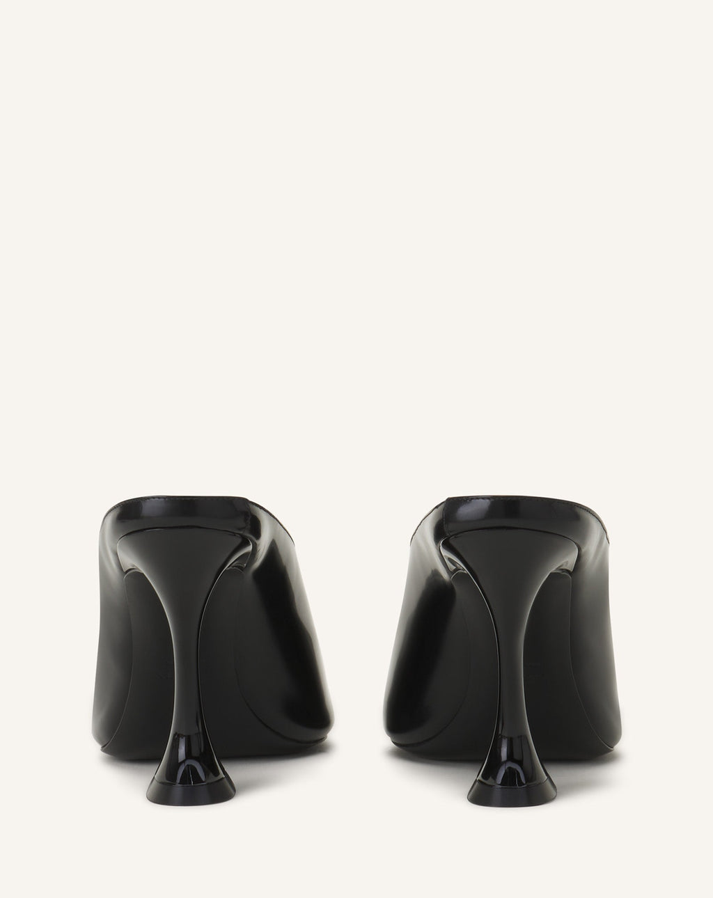 MIDNIGHT STEP MULE IN PATENT LEATHER