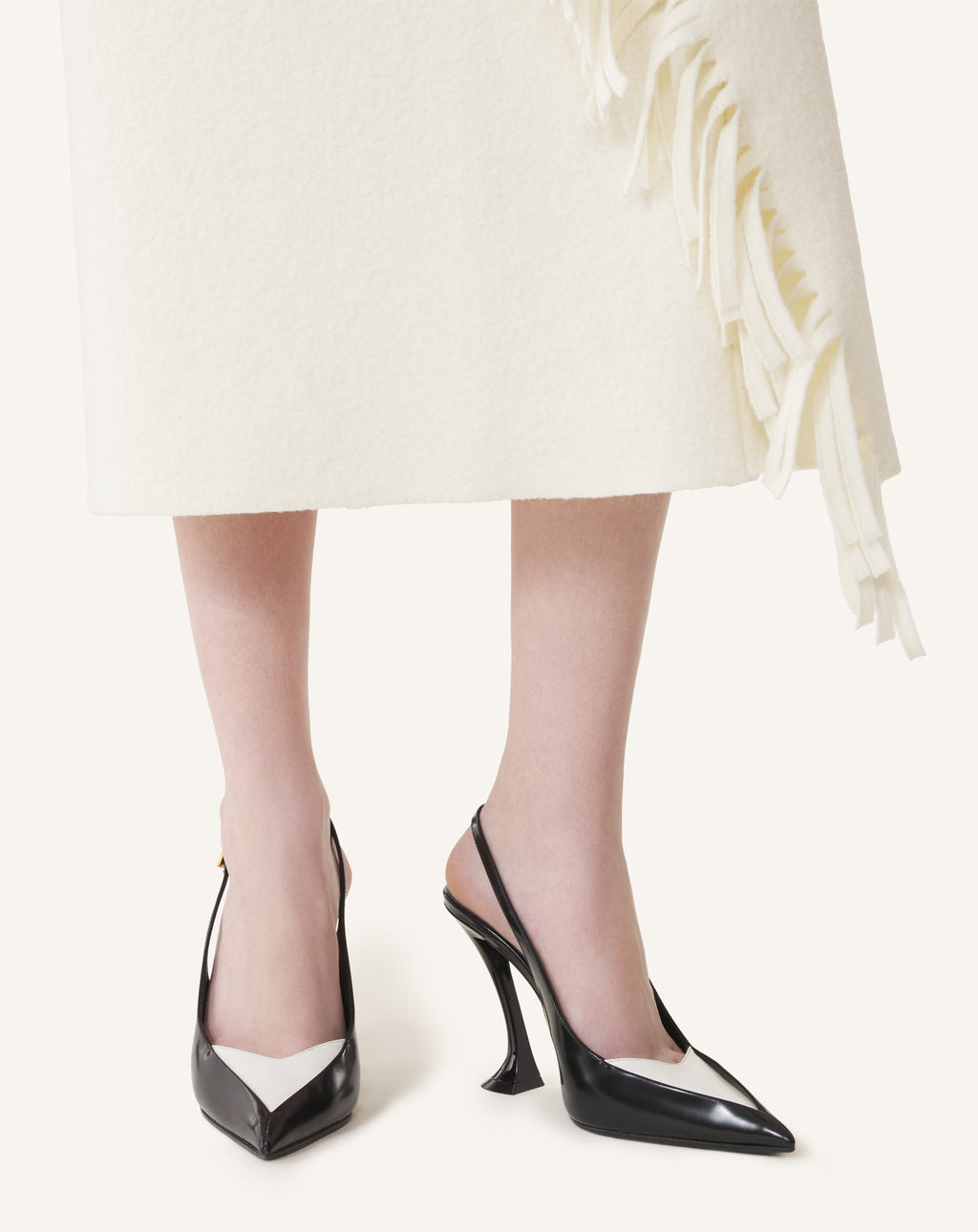 SERENADE SLINGBACK IN LEATHER