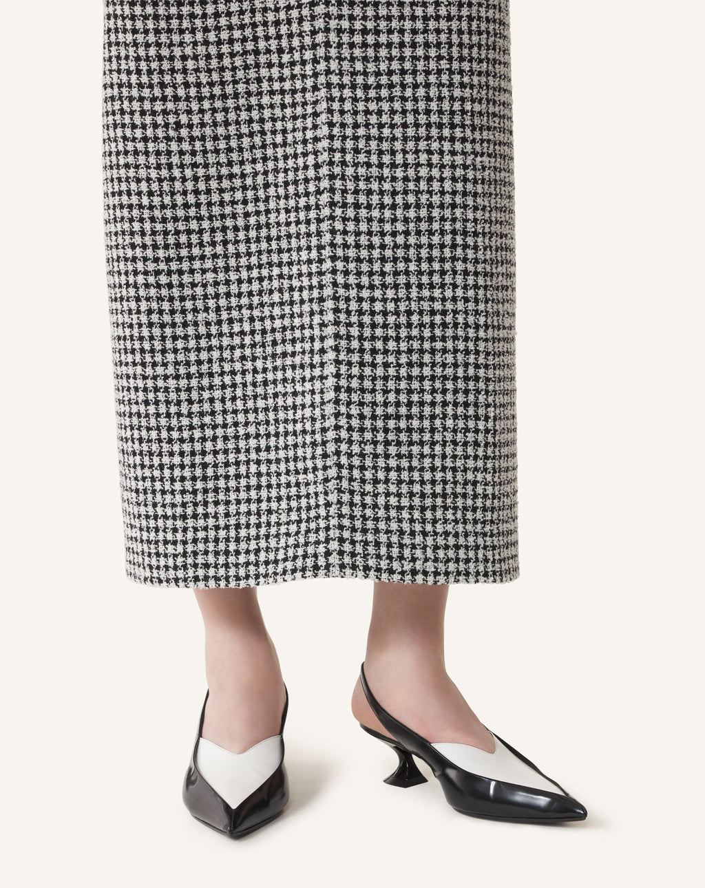 SERENADE SLINGBACK IN LEATHER