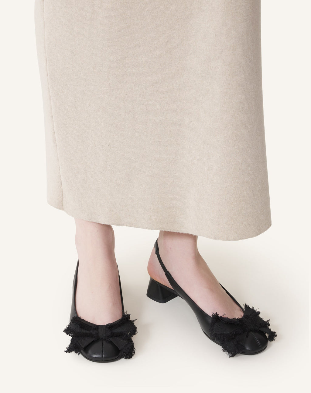 HEELED SLINGBACK BALLERINA IN LEATHER
