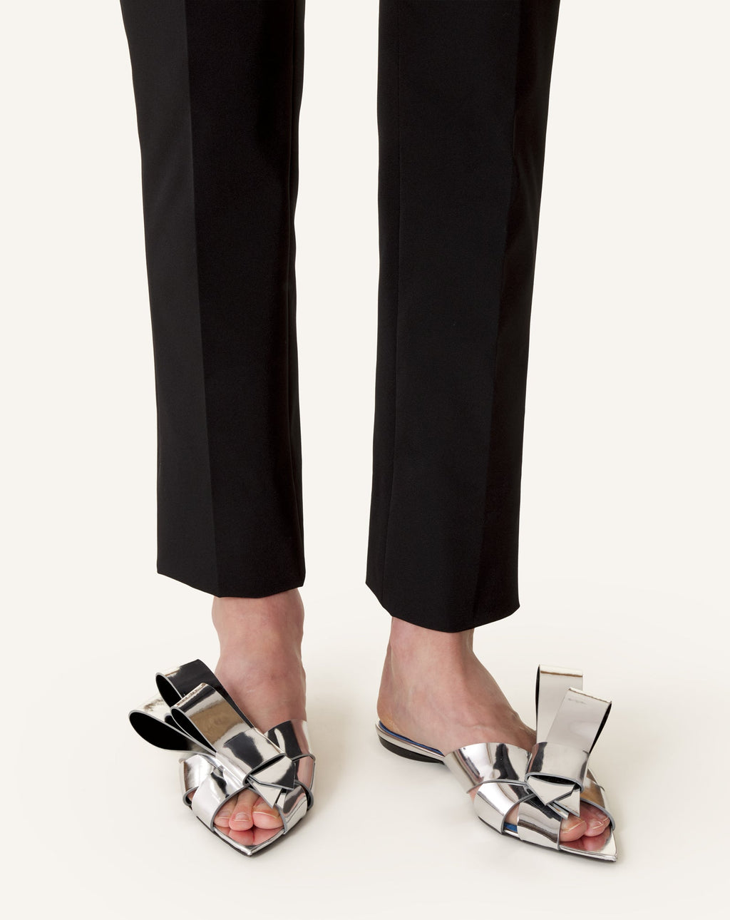 CADEAU FLAT MULE IN METALLIC LEATHER