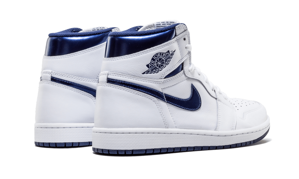 Air Jordan 1 Retro "Metallic Navy" 555088 106