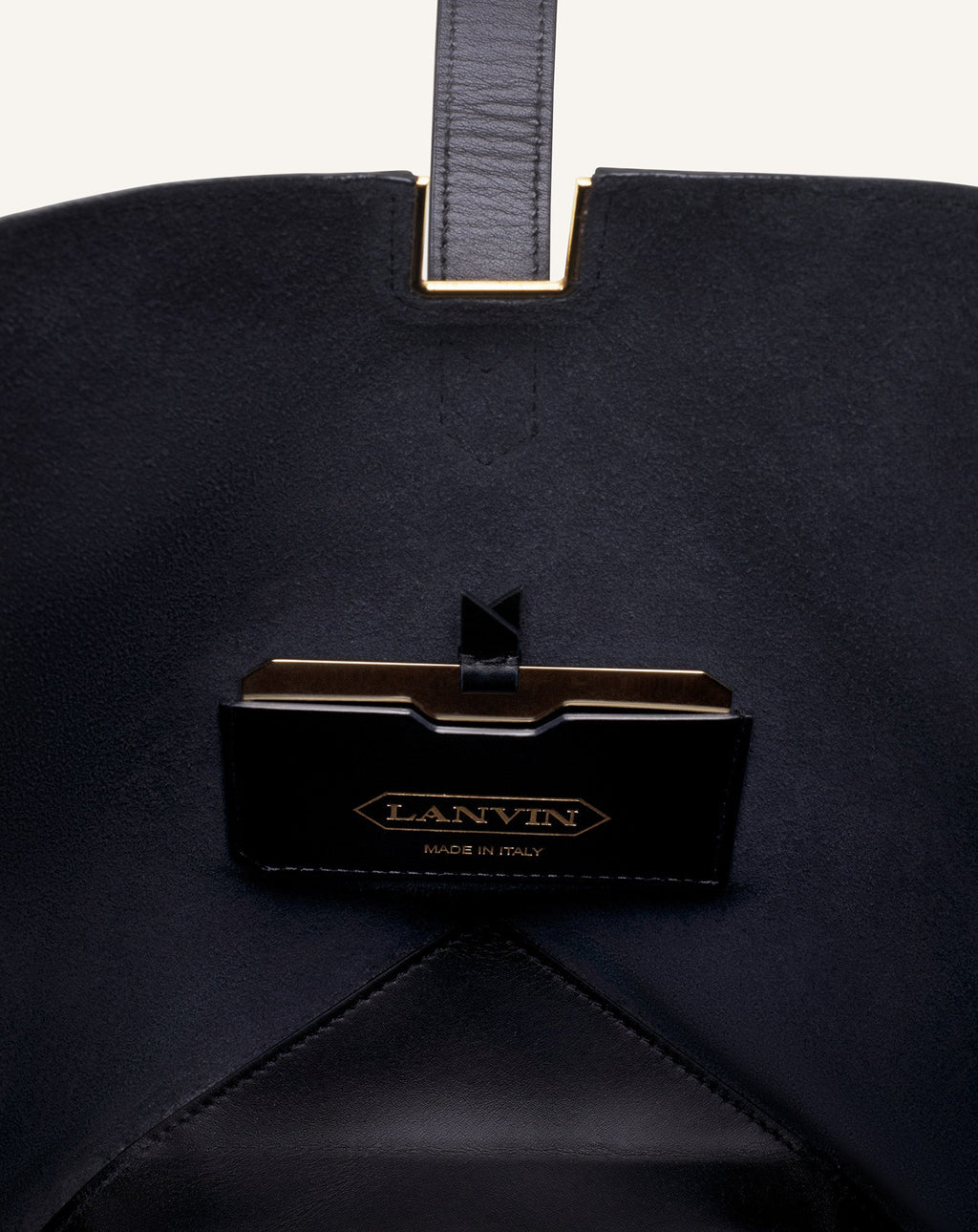 CATCH BY LANVIN BUCKET BAG IN GRAINED LEATHER
