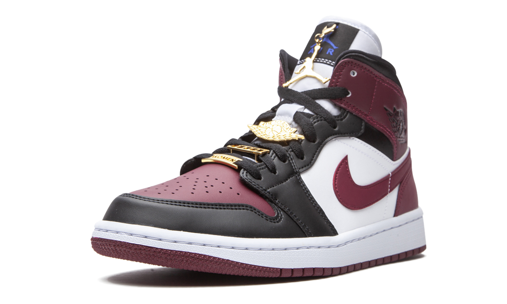 AIR JORDAN 1 MID SE WMNS "Gold Pendants" CZ4385 016