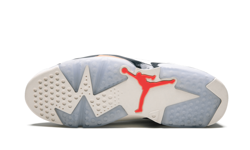 Air Jordan 6 Retro "Tinker Hatfield" 384664 104