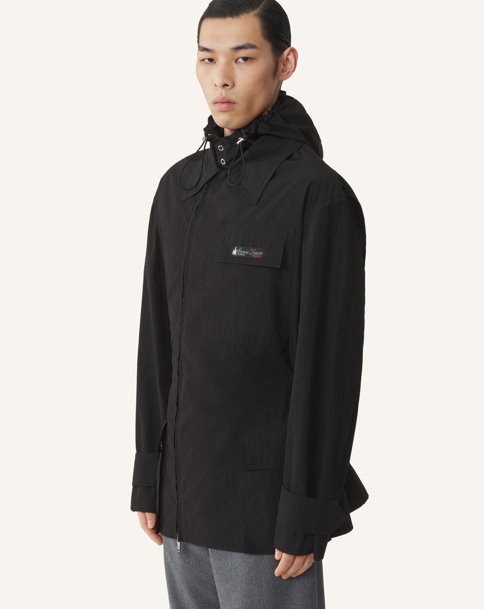SHORT PARKA IN TECHNICAL COTTON