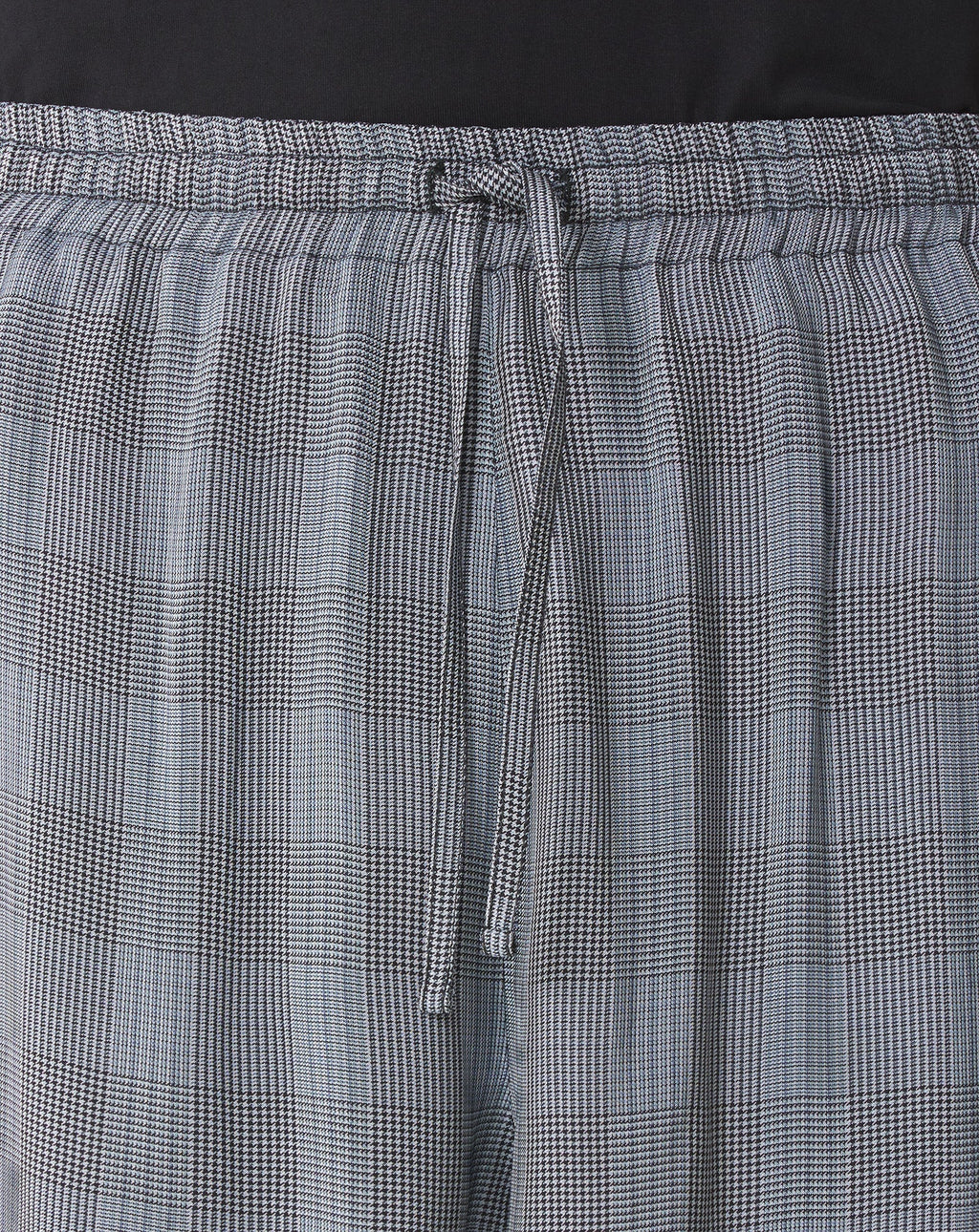 VISCOSE BERMUDA SHORTS