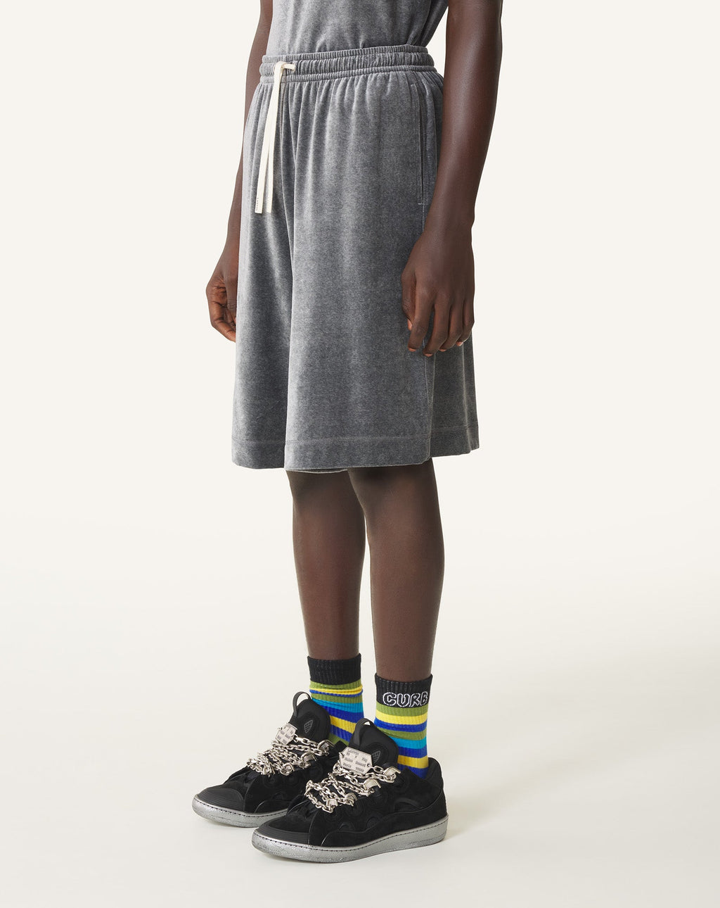 VELVET BERMUDA SHORTS