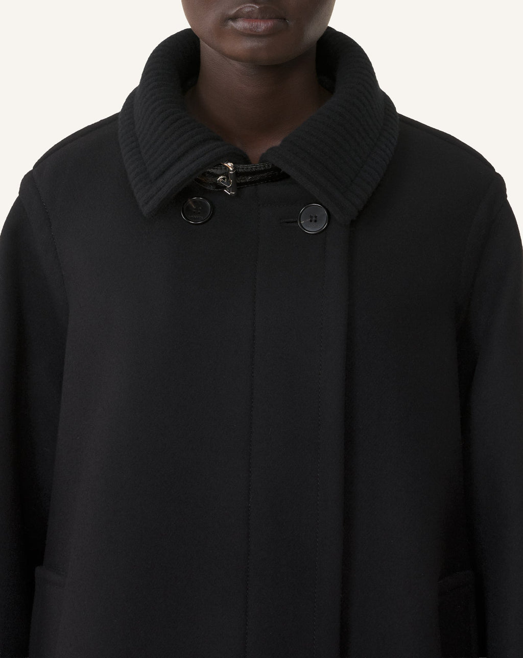 SHORT WOOL COAT WITH STAND-UP COLLAR