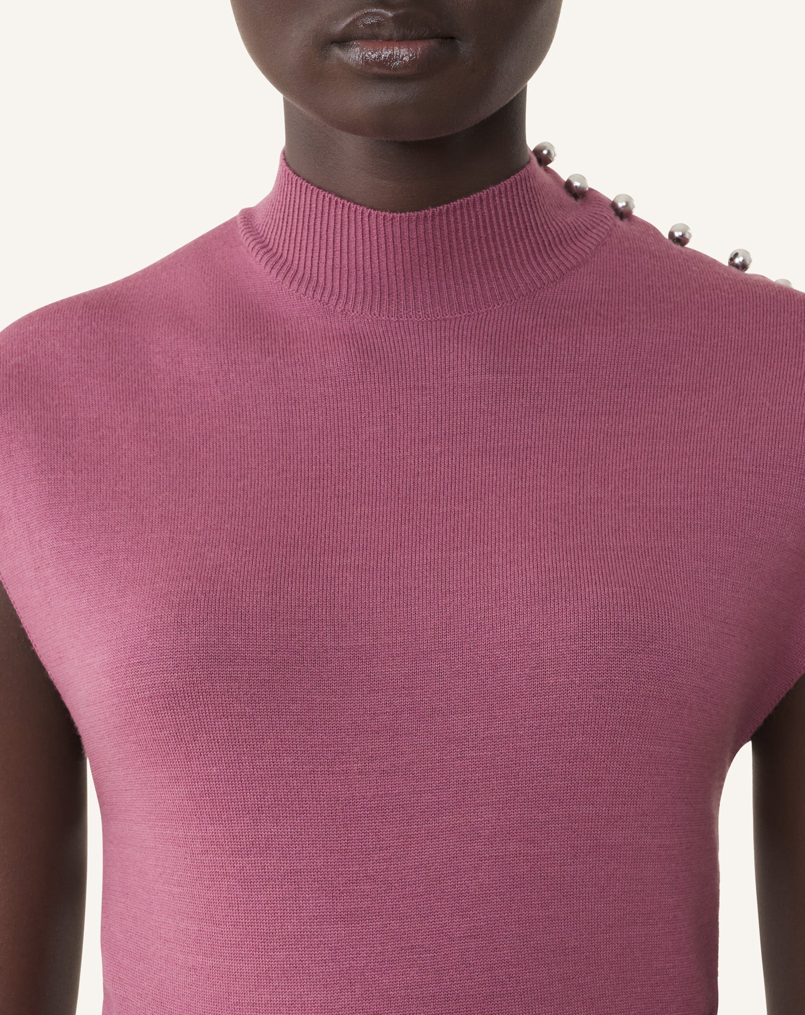 DRAPED HIGH COLLAR DRESS IN WOOL