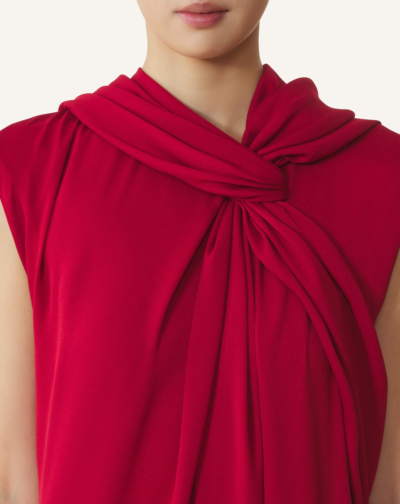 LONG KNOTTED DRESS IN SATIN