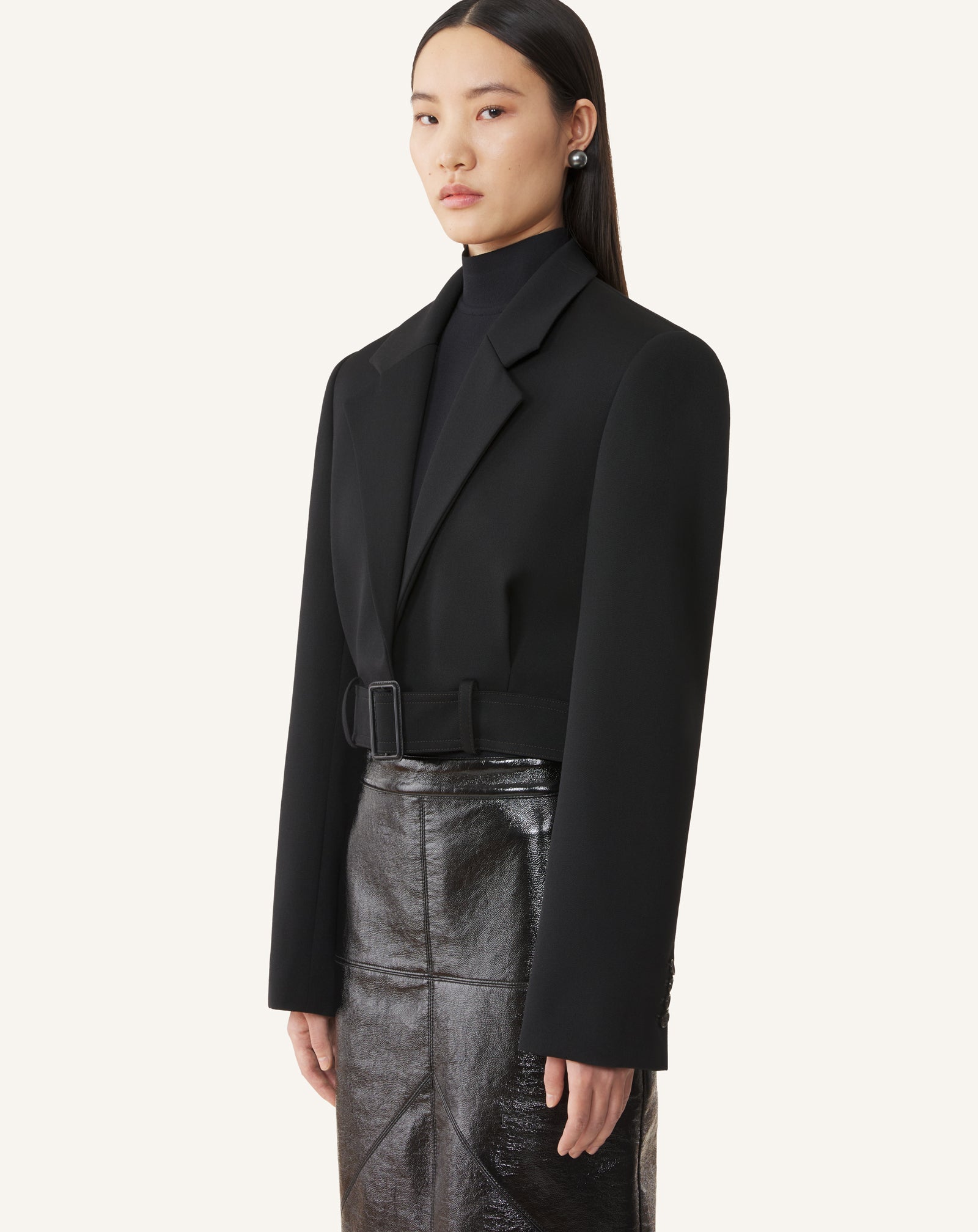 SHORT BELTED JACKET IN WOOL