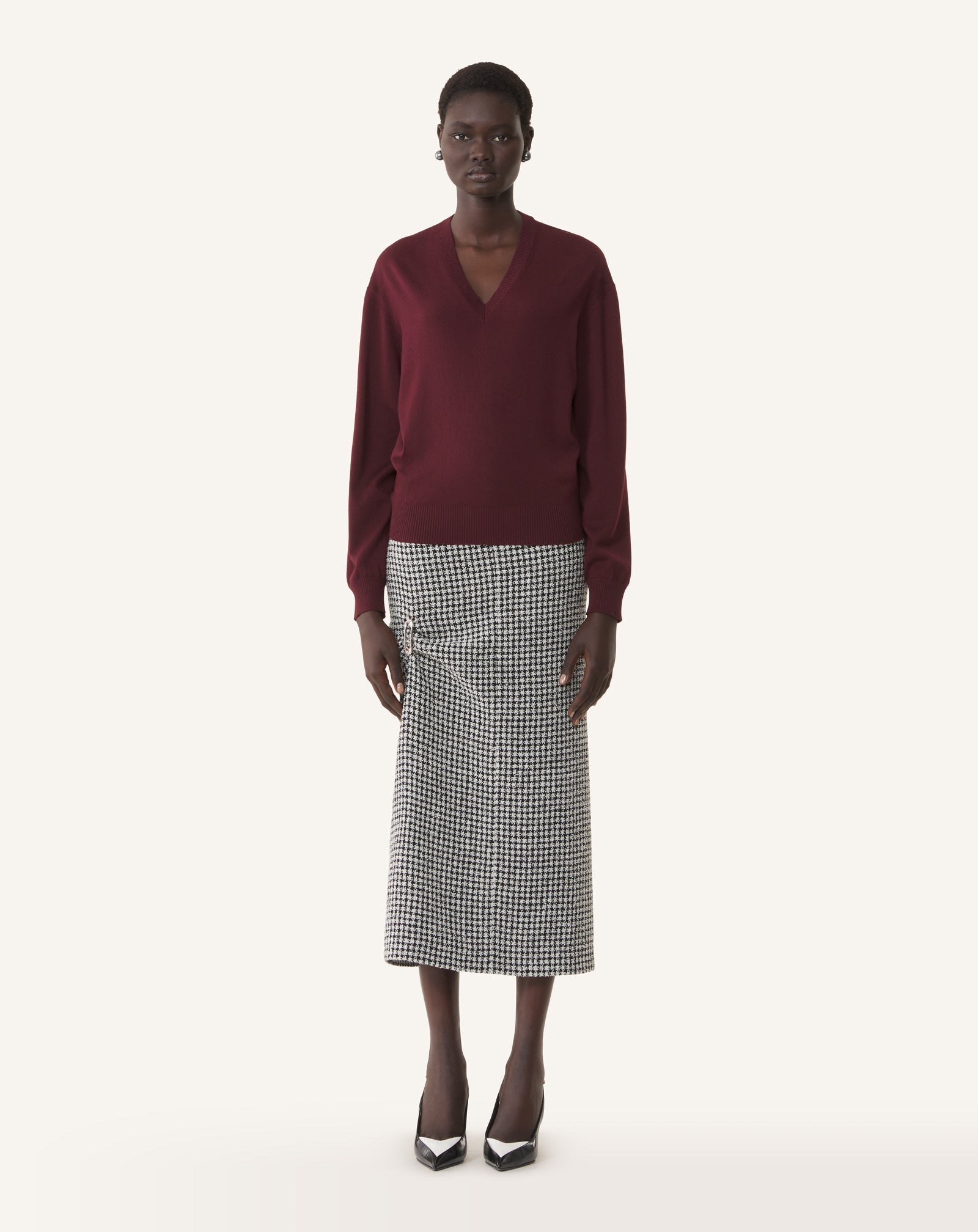 V-NECK MERINO SWEATER WITH GROSGRAIN DETAIL