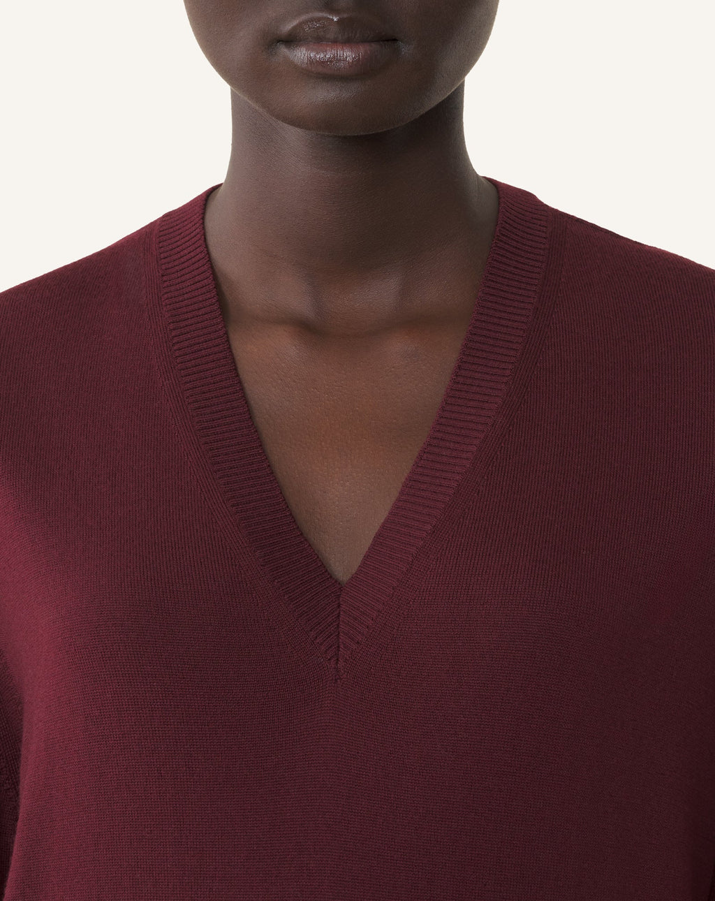 V-NECK MERINO SWEATER WITH GROSGRAIN DETAIL