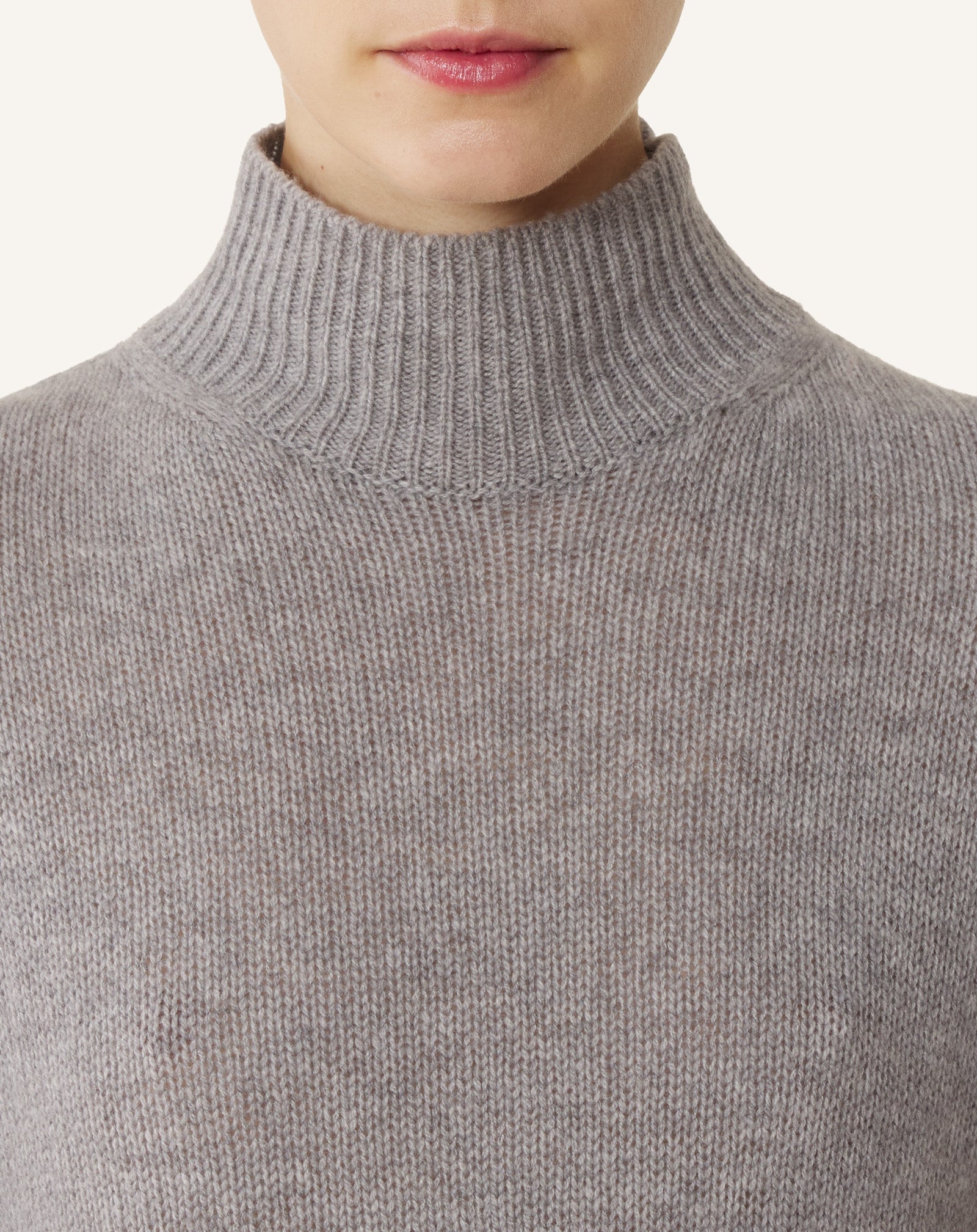 OPEN-BACK SWEATER IN CASHMERE