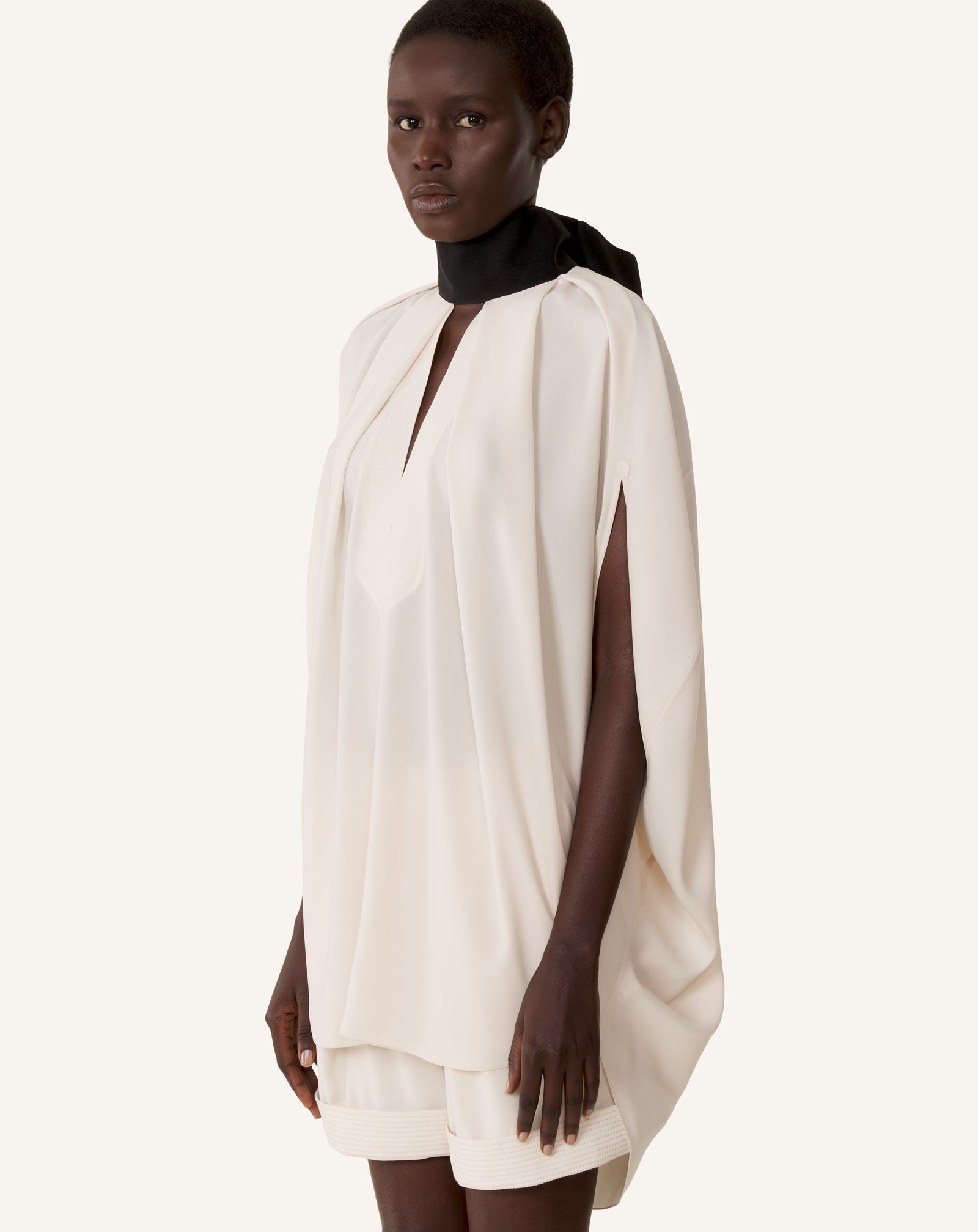 KNOTTED LOOSE-FIT CREPE TOP