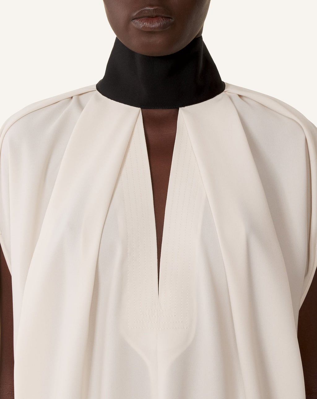 KNOTTED LOOSE-FIT CREPE TOP
