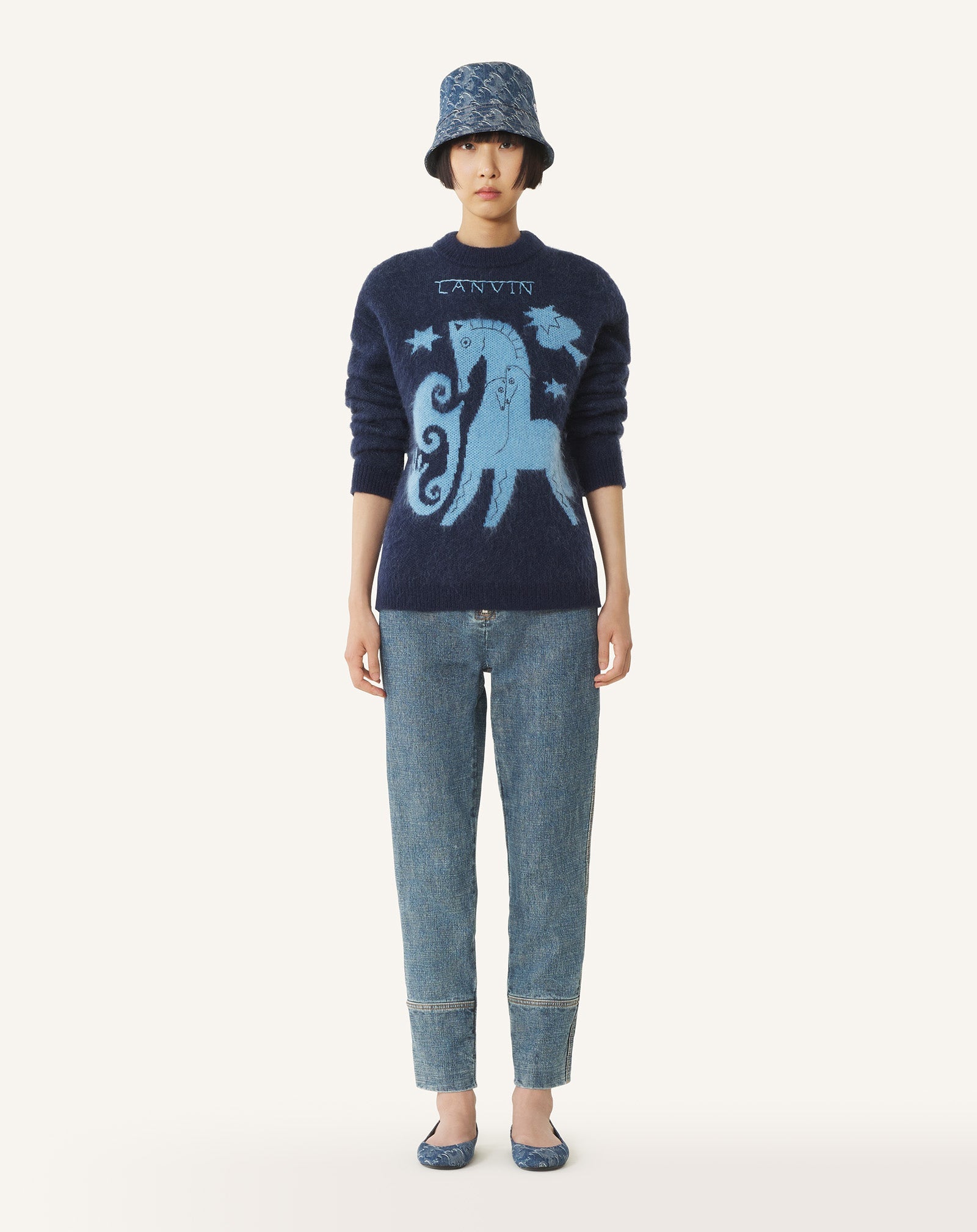 ZIPPED DENIM PANTS