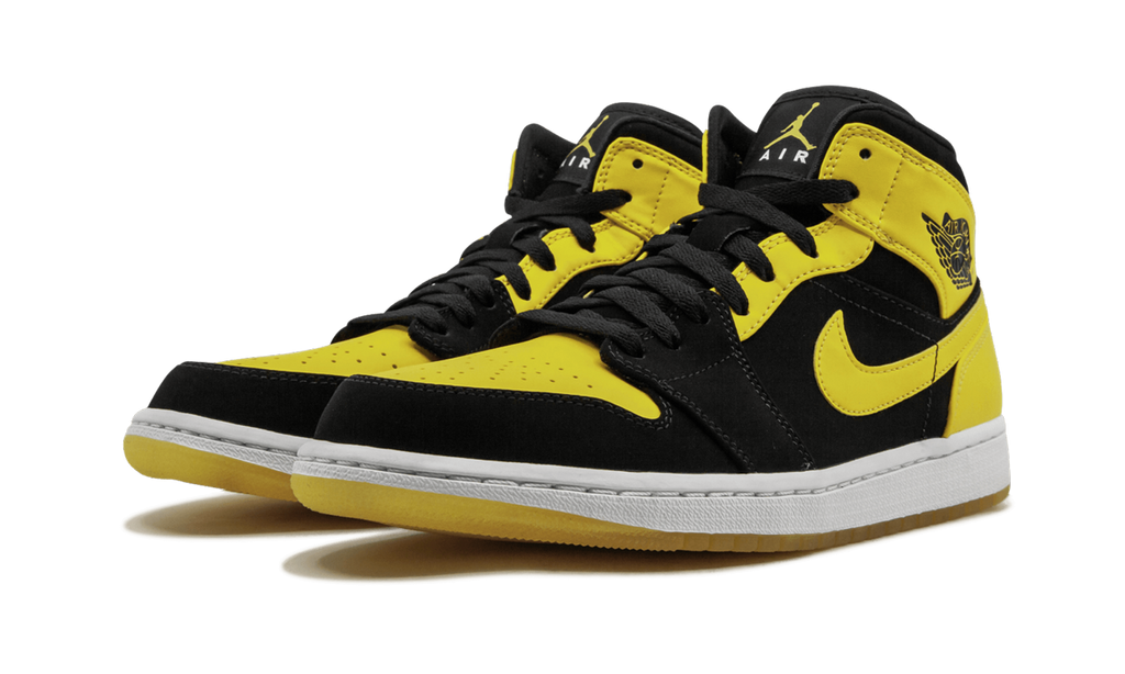 Air Jordan 1 Mid "New Love 2017 Release" 554724 035