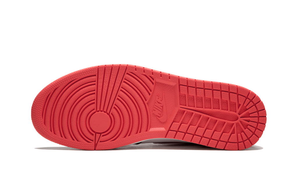 Air Jordan 1 Retro High OG "Promo Box - Track Red" 555088 112 Promo Box