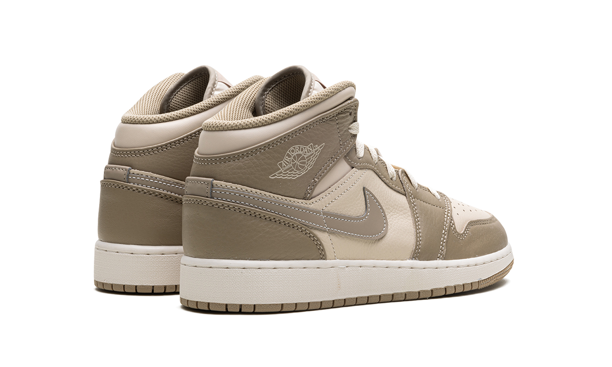 Air Jordan 1 Mid GS "Legend Brown" HF4781 203