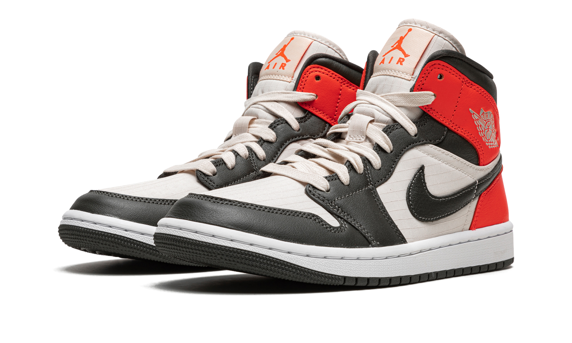 AIR JORDAN 1 MID SE WMNS "Newsprint" DQ6078 100