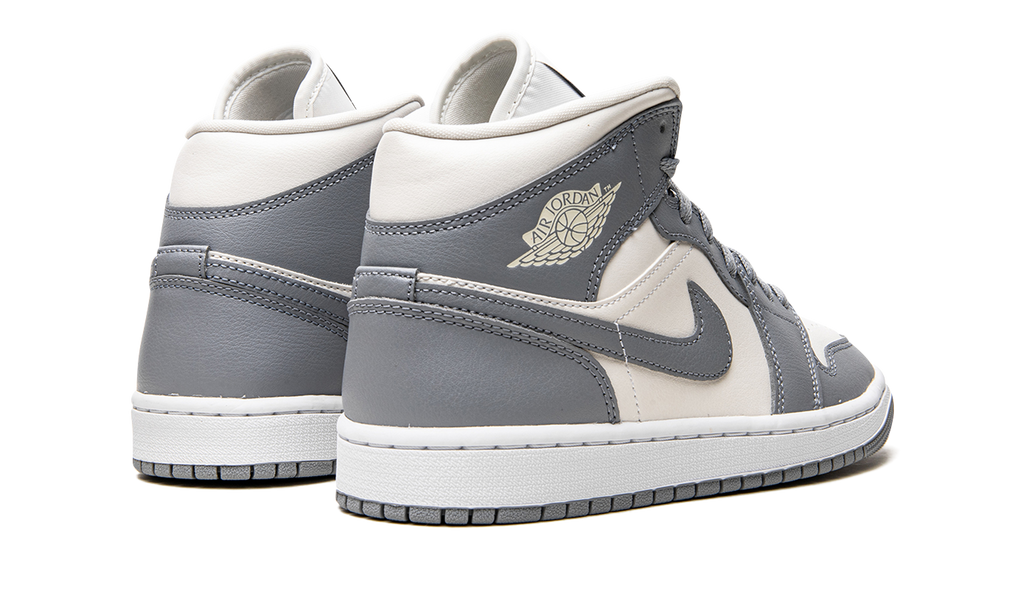 AIR JORDAN 1 MID WMNS "Stealth" BQ6472 115