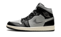 AIR JORDAN 1 MID SE WMNS "Black Chrome" FB9892 002