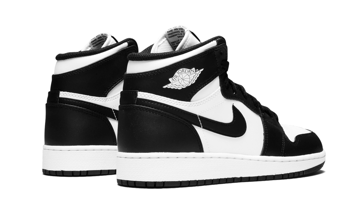 Air Jordan 1 Retro High OG GS "Black White" 575441 010
