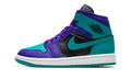 AIR JORDAN 1 MID WMNS "Black Grape" BQ6472 502