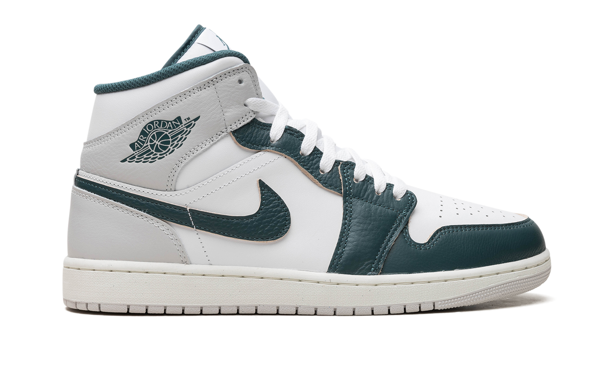 Air Jordan 1 Mid "Oxidized Green" FQ7720 103