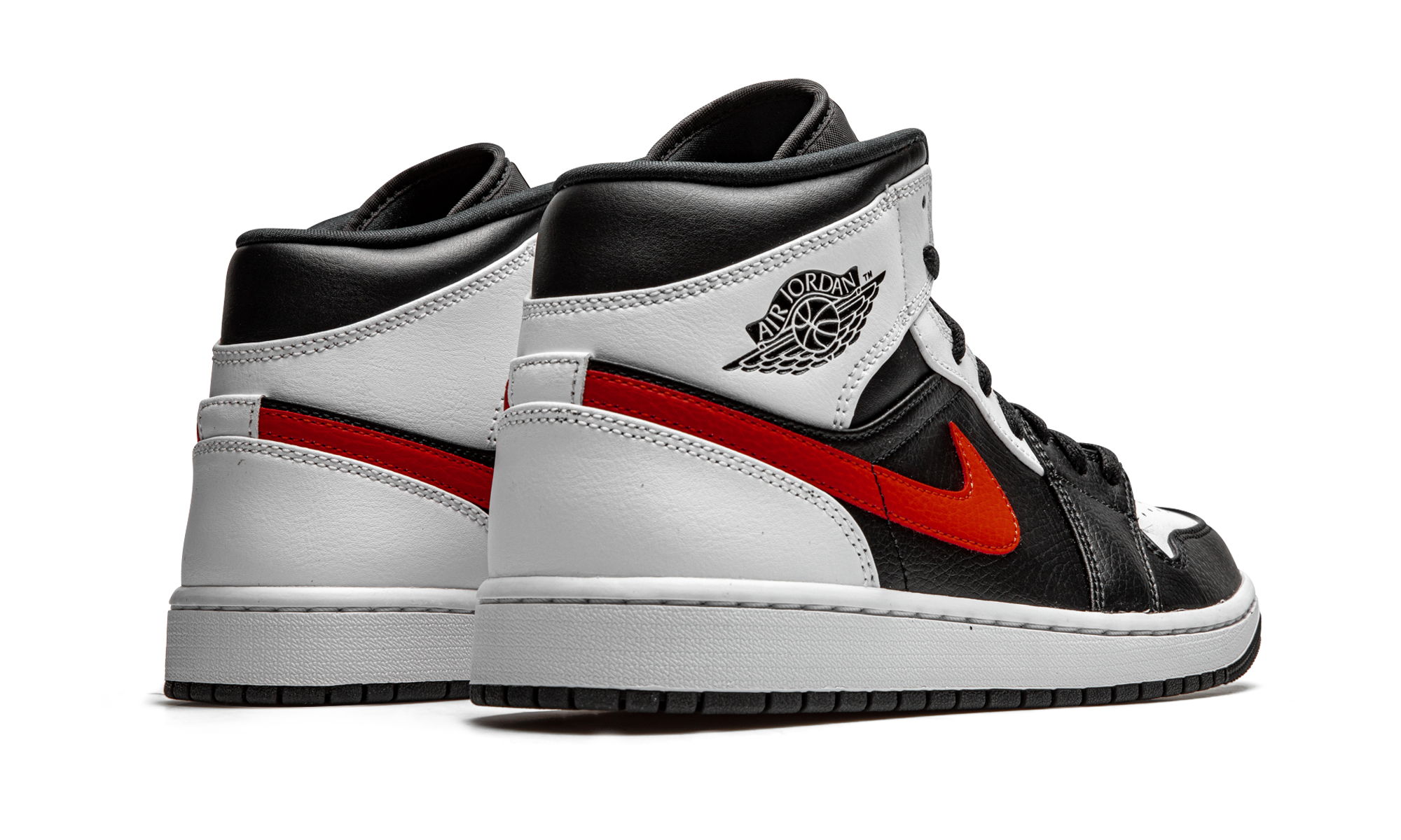 Air Jordan 1 Mid "Chile Red" 554724 075
