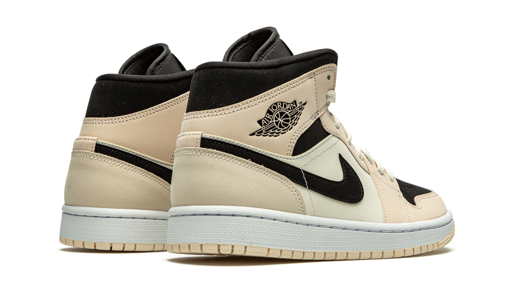 AIR JORDAN 1 MID WMNS "Guava Ice" BQ6472 800