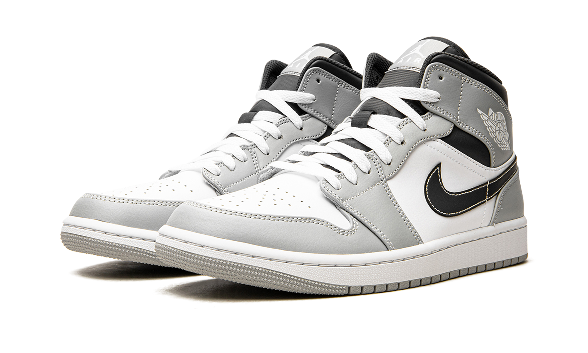 Air Jordan 1 Mid "Light Smoke Grey 2.0" 554724 078