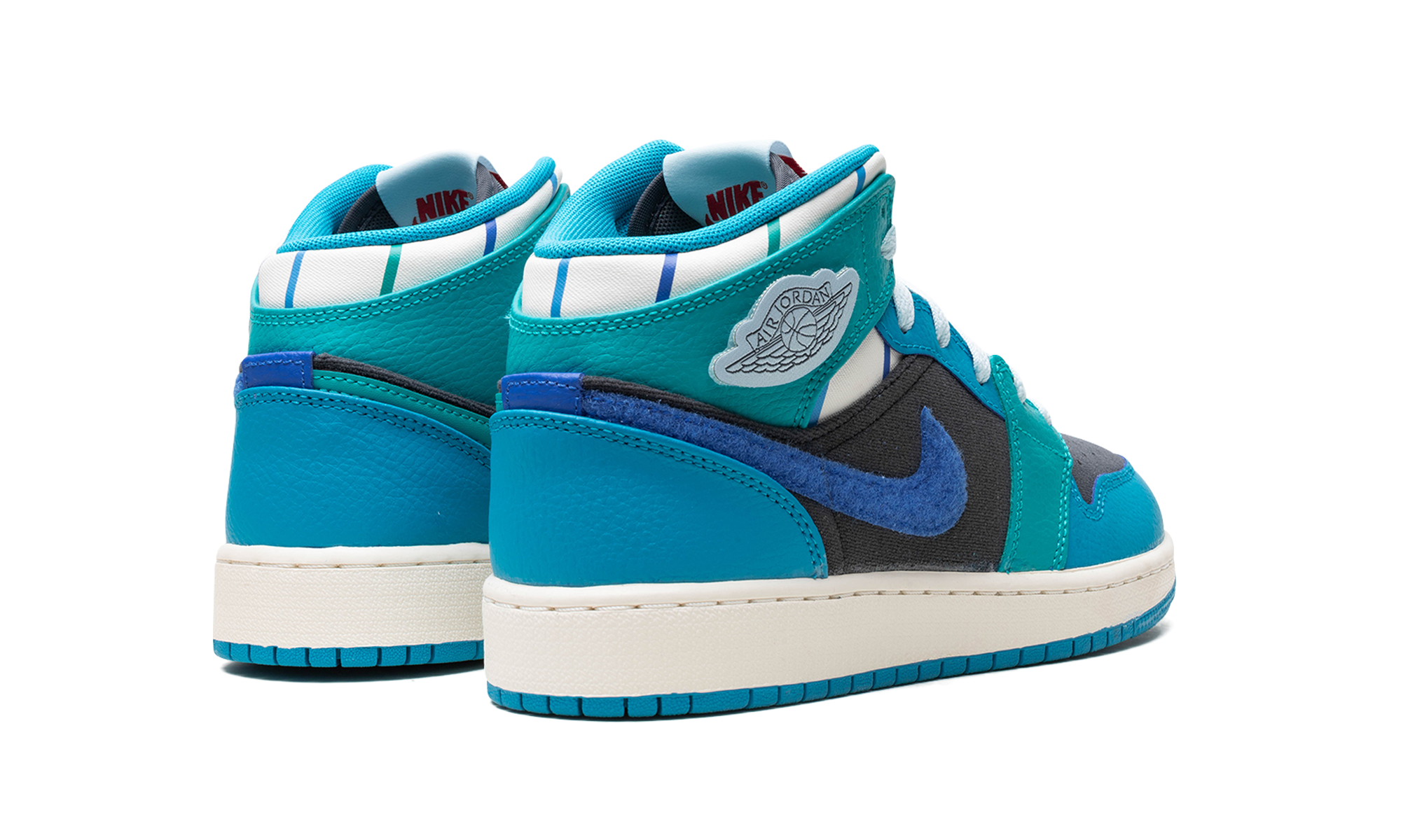 Air Jordan 1 GS "Inspired By The Greatest" FJ9482 004
