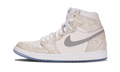 Air Jordan 1 Retro Hi OG "Laser" 705289 100