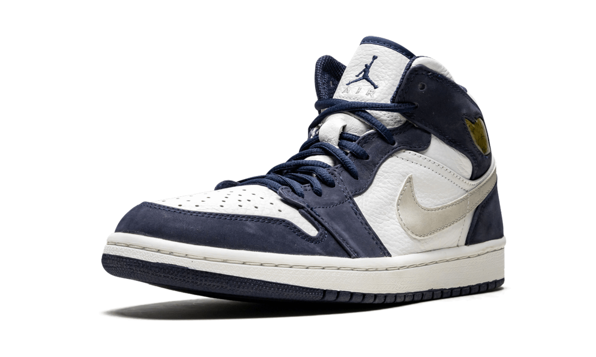 Air Jordan 1 Retro + "Midnight Navy" 136065 101